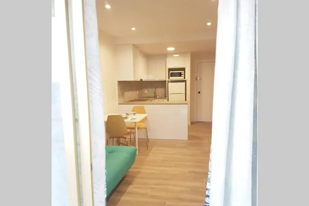Cozy Apartment With Parking Salou