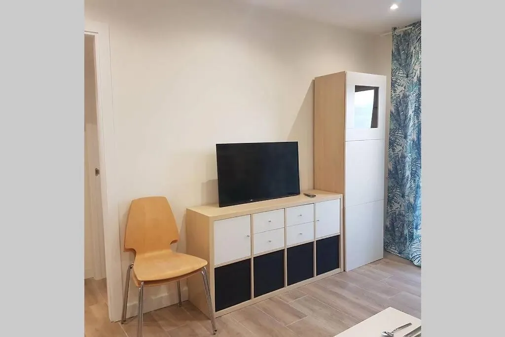 Cozy Apartment With Parking Salou